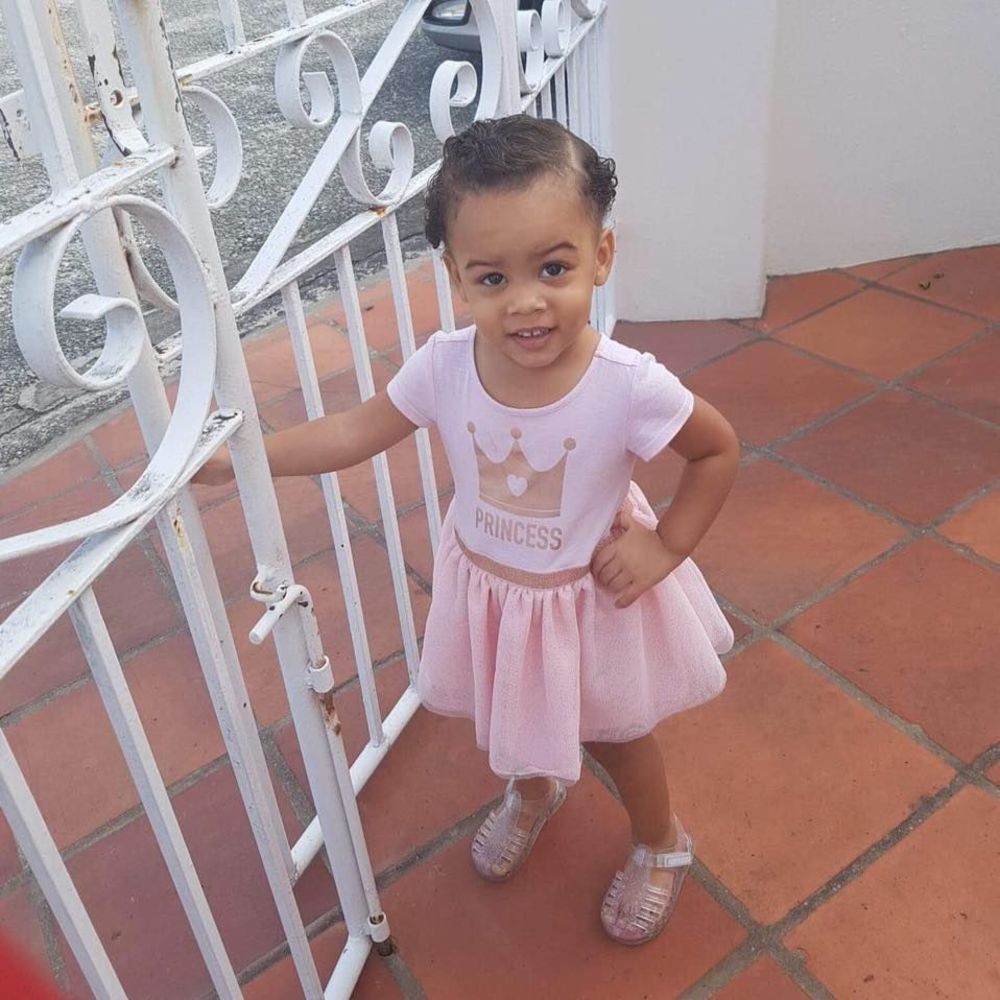 Meet your Posher, Tesa